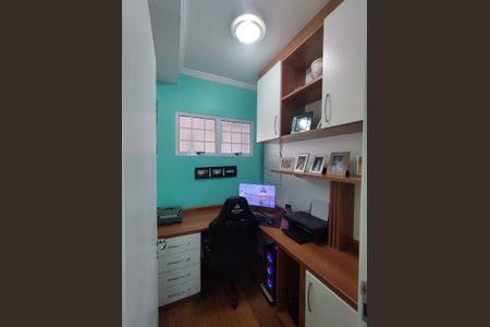 Apartamento à venda com 98m², 3 quartos e 2 vagasEscritório