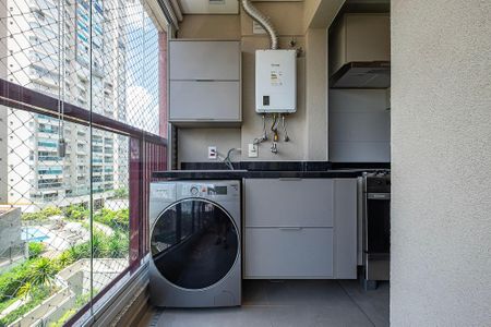 Apartamento à venda com 60m², 2 quartos e 2 vagasVaranda