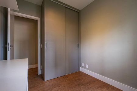 Apartamento à venda com 60m², 2 quartos e 2 vagasQuarto 2