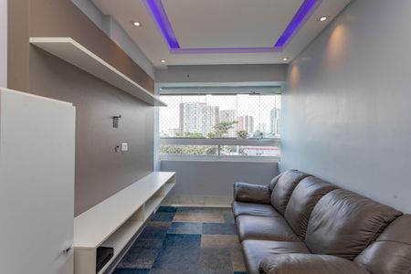 Apartamento à venda com 80m², 3 quartos e 1 vaga Apartamento à venda com 80m², 3 quartos e 1 vagaSala