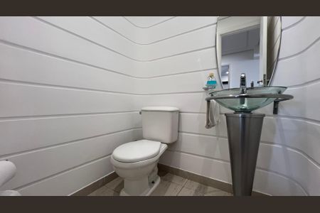 Apartamento à venda com 118m², 2 quartos e 2 vagasLavabo