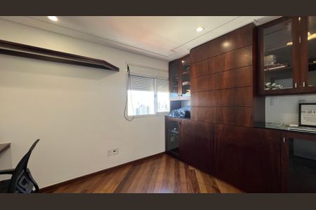 Apartamento à venda com 118m², 2 quartos e 2 vagasSuite