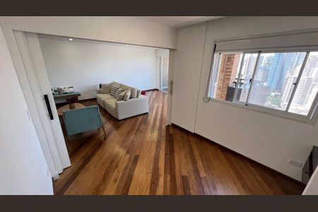 Apartamento à venda com 118m², 2 quartos e 2 vagasSala 2