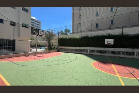 Apartamento à venda com 118m², 2 quartos e 2 vagasQuadra