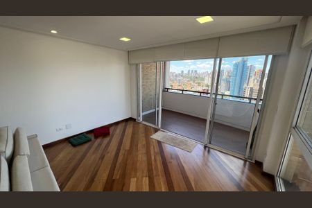 Apartamento à venda com 118m², 2 quartos e 2 vagasSala