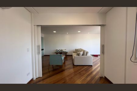 Apartamento à venda com 118m², 2 quartos e 2 vagasSala 2