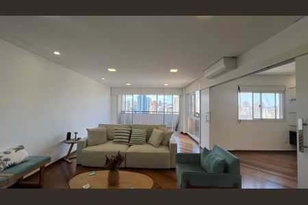 Apartamento à venda com 118m², 2 quartos e 2 vagasSala