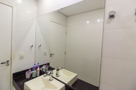 Casa à venda com 120m², 3 quartos e 4 vagas Casa à venda com 120m², 3 quartos e 4 vagasBanheiro 2