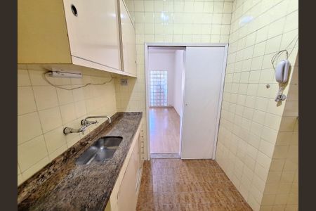 Apartamento para alugar com 68m², 2 quartos e sem vaga Apartamento para alugar com 68m², 2 quartos e sem vagaCozinha