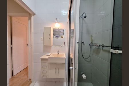 Apartamento para alugar com 68m², 2 quartos e sem vaga Apartamento para alugar com 68m², 2 quartos e sem vagaBanheiro
