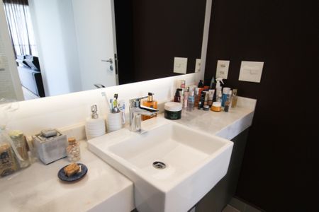 Studio à venda com 49m², 1 quarto e 1 vagaBanheiro