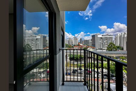 Apartamento para alugar com 26m², 1 quarto e sem vagaSacada