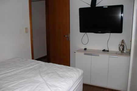 Apartamento para alugar com 75m², 3 quartos e 2 vagasQuarto