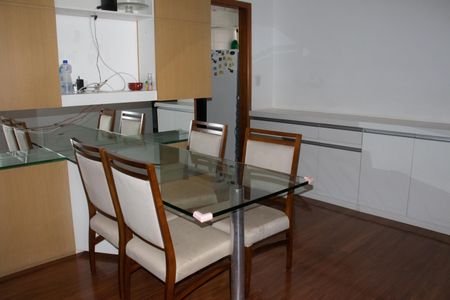 Apartamento para alugar com 75m², 3 quartos e 2 vagasSala