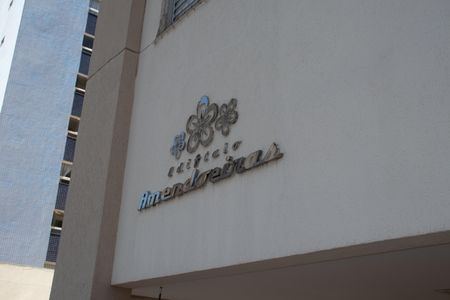 Apartamento para alugar com 75m², 3 quartos e 2 vagasFachada