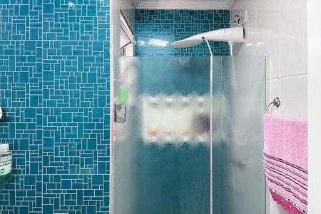 Apartamento à venda com 56m², 2 quartos e 2 vagasBanheiro Social