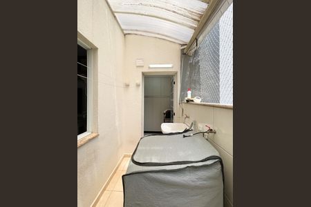 Apartamento à venda com 56m², 2 quartos e 2 vagasÁrea de Serviço