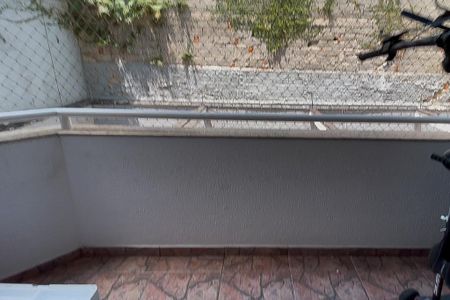 Apartamento à venda com 56m², 2 quartos e 2 vagasSacada