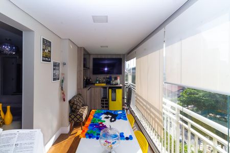 Apartamento à venda com 104m², 3 quartos e 2 vagas Apartamento à venda com 104m², 3 quartos e 2 vagasVaranda gourmet