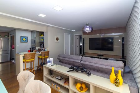 Apartamento à venda com 104m², 3 quartos e 2 vagas Apartamento à venda com 104m², 3 quartos e 2 vagasSala