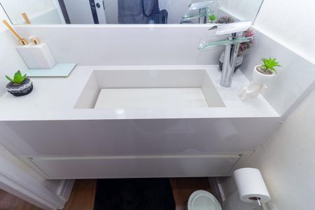 Apartamento à venda com 104m², 3 quartos e 2 vagas Apartamento à venda com 104m², 3 quartos e 2 vagasBanheiro 2