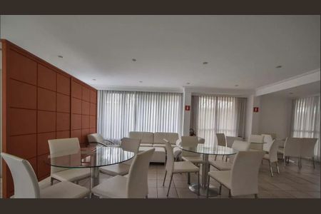 Apartamento para alugar com 82m², 2 quartos e 2 vagasÁrea comum - Salão de Festas