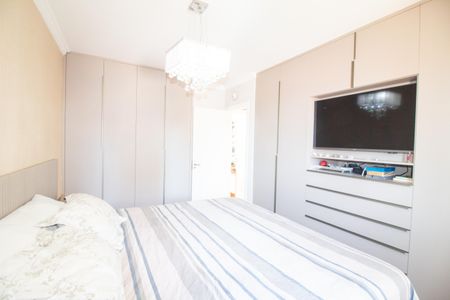 Apartamento para alugar com 82m², 2 quartos e 2 vagasQuarto 2 - Suíte