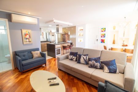 Apartamento para alugar com 82m², 2 quartos e 2 vagasSala