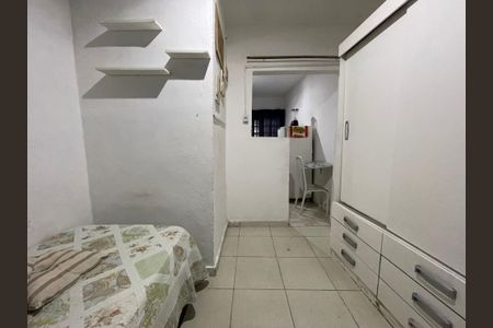 Kitnet de casa para alugar com 1 quarto, 20m² em Vila Dalva, São Paulo