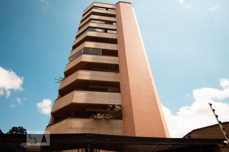 Apartamento à venda com 185m², 4 quartos e 3 vagas Apartamento à venda com 185m², 4 quartos e 3 vagasFachada