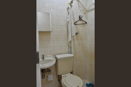 Apartamento à venda com 185m², 4 quartos e 3 vagas Apartamento à venda com 185m², 4 quartos e 3 vagasBanheiro de serviço