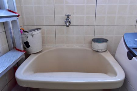 Apartamento à venda com 185m², 4 quartos e 3 vagas Apartamento à venda com 185m², 4 quartos e 3 vagasÁrea de Serviço