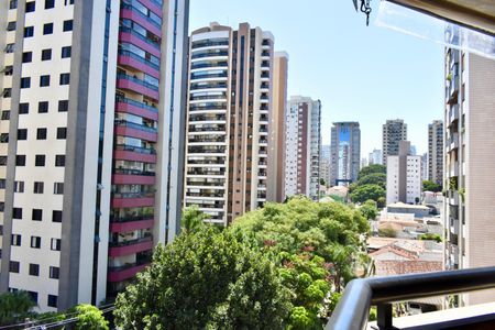 Apartamento à venda com 185m², 4 quartos e 3 vagas Apartamento à venda com 185m², 4 quartos e 3 vagasSacada