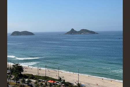 Apartamento à venda com 52m², 1 quarto e sem vagaVaranda - Vista