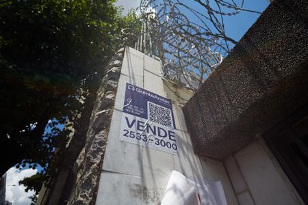 Apartamento à venda com 180m², 3 quartos e 2 vagasFachada