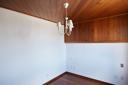 Apartamento à venda com 180m², 3 quartos e 2 vagasQuarto 1