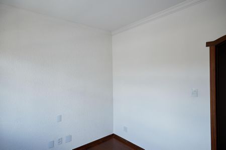 Apartamento à venda com 180m², 3 quartos e 2 vagasQuarto 2