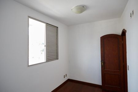 Apartamento à venda com 180m², 3 quartos e 2 vagasQuarto 3