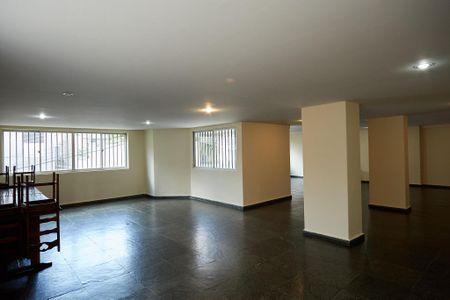 Apartamento à venda com 180m², 3 quartos e 2 vagasÁrea comum
