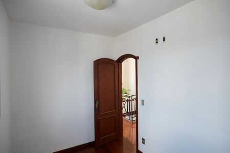 Apartamento à venda com 180m², 3 quartos e 2 vagasQuarto 3