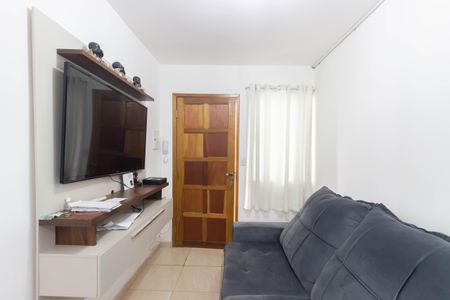 Casa de condomínio para alugar com 54m², 2 quartos e 1 vaga Casa de condomínio para alugar com 54m², 2 quartos e 1 vagaSala