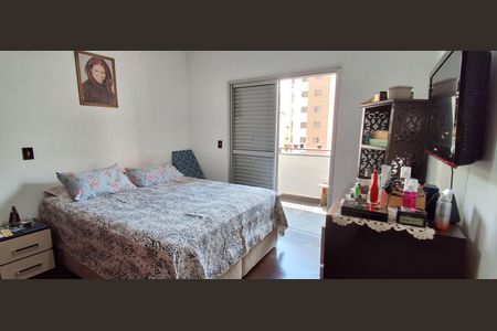Apartamento à venda com 123m², 3 quartos e 1 vagaSuíte 