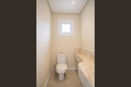 Casa de condomínio à venda com 335m², 3 quartos e 4 vagasLavabo