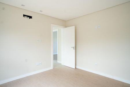 Casa de condomínio à venda com 335m², 3 quartos e 4 vagasQuarto 3