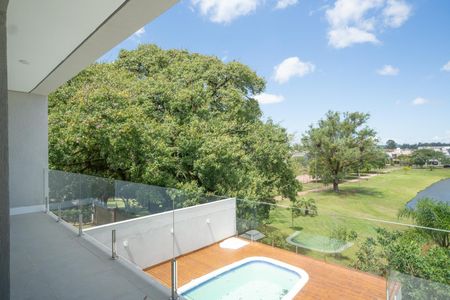 Casa de condomínio à venda com 335m², 3 quartos e 4 vagasVaranda do Quarto 1