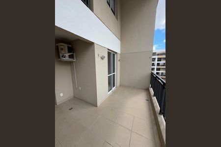 Apartamento para alugar com 48m², 1 quarto e 1 vaga Apartamento para alugar com 48m², 1 quarto e 1 vagaVaranda