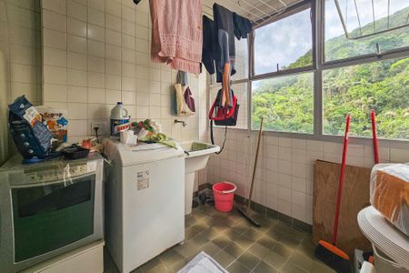 Apartamento para alugar com 180m², 3 quartos e 1 vagaÁrea de serviço 