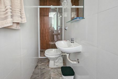 Apartamento para alugar com 180m², 3 quartos e 1 vagaÁrea de serviço 