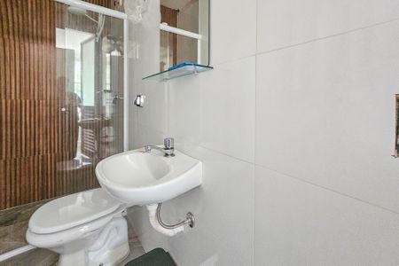 Apartamento para alugar com 180m², 3 quartos e 1 vagaÁrea de serviço 