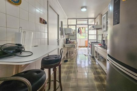 Apartamento para alugar com 180m², 3 quartos e 1 vagaCozinha